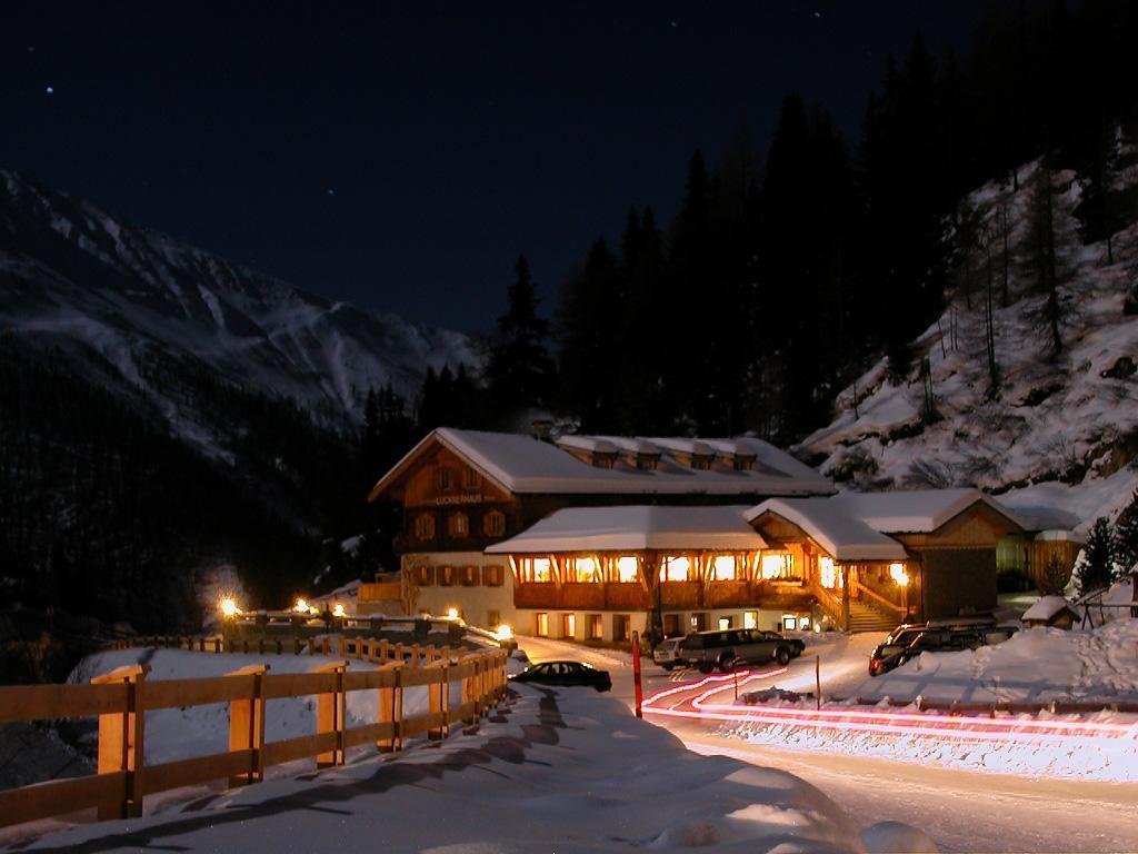 Alpengasthof Lucknerhaus Hotel Kals-am Großglockner Exterior foto